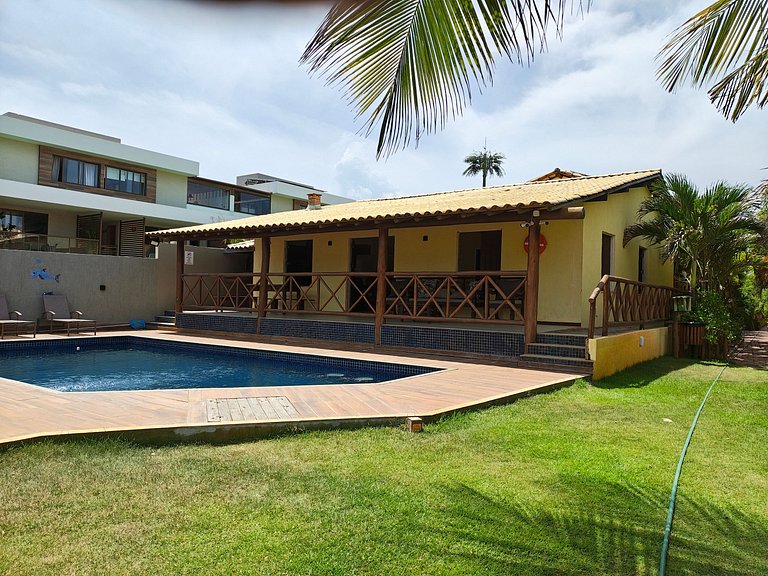 Casa em Cond. c/ Acesso à Praia ISH0030