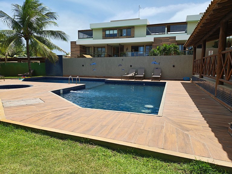 Casa em Cond. c/ Acesso à Praia ISH0030