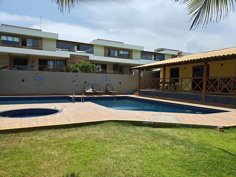 Casa em Cond. c/ Acesso à Praia ISH0030