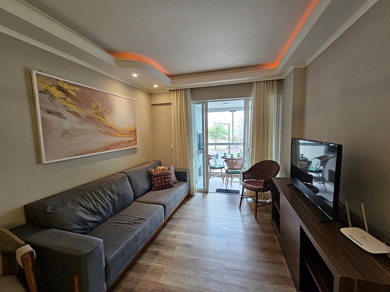 Apto c/ varanda gourmet e vista mar ERM0101