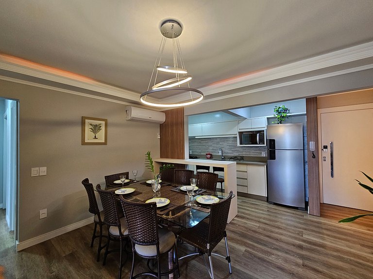 Apto c/ varanda gourmet e vista mar ERM0101