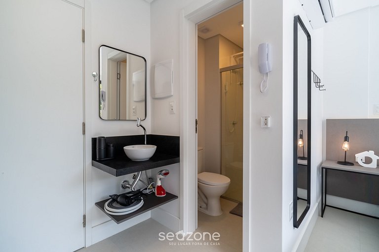 Apto centrinho da Lagoa rooftop c/ piscina LST0019