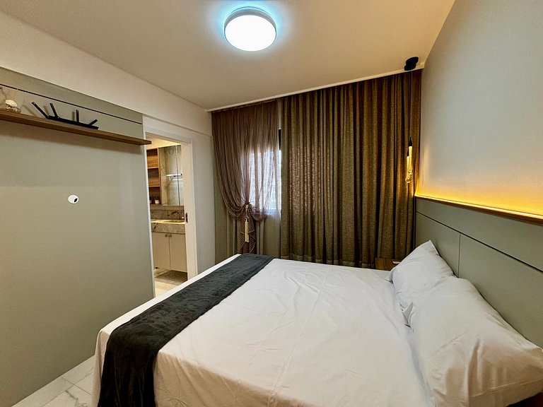 Apto c/ varanda gourmet a 700m da Praia BON1101