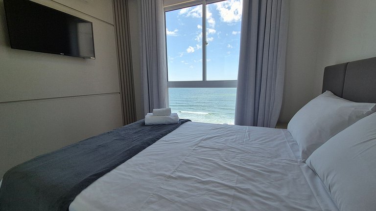 Apto c/ Churrasq. em Cond. Beira-mar VAC0801