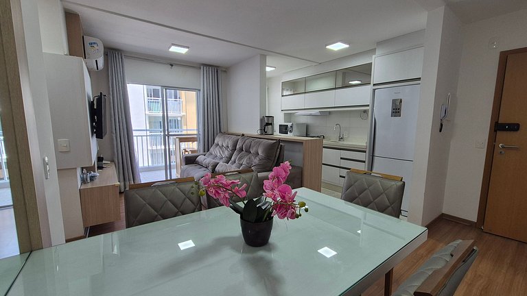 Apto c/ Parrilla en Cond. Frente al Mar VAC0801