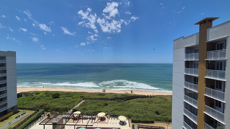 Apto c/ Churrasq. em Cond. Beira-mar VAC0801