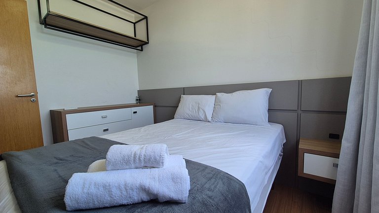 Apto c/ Parrilla en Cond. Frente al Mar VAC0801