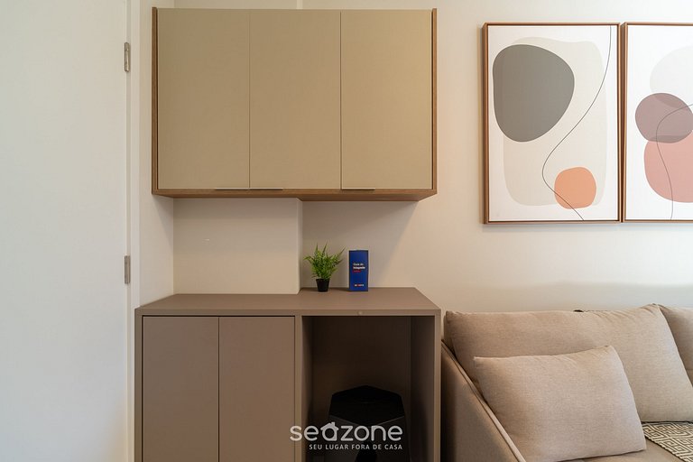 Estudio premium con balcón y sol de mañana SGR0217