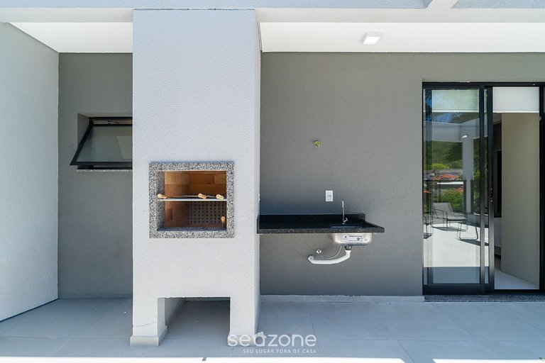 Estudio premium con balcón y sol de mañana SGR0217