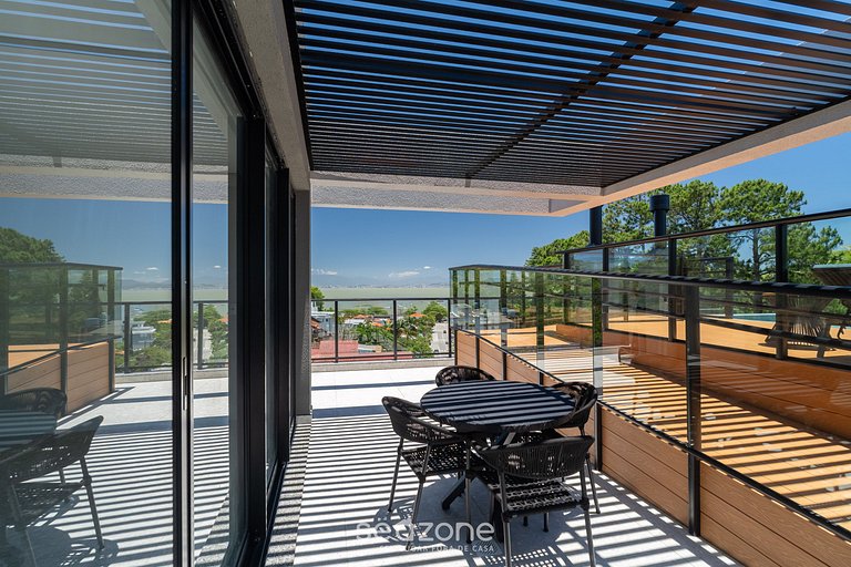 Confort c/ Balcón en Condo. c/ Piscina SGR0217