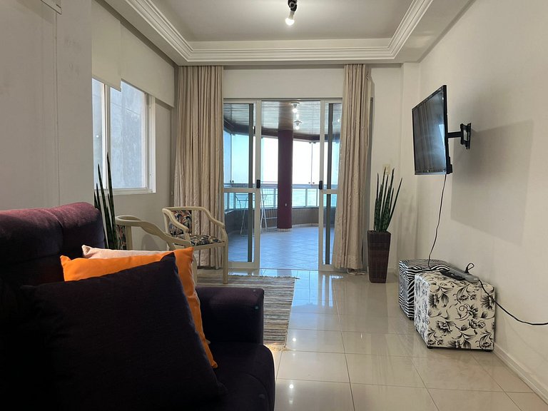 Apto Vista Mar e Acesso à Praia DNL0201