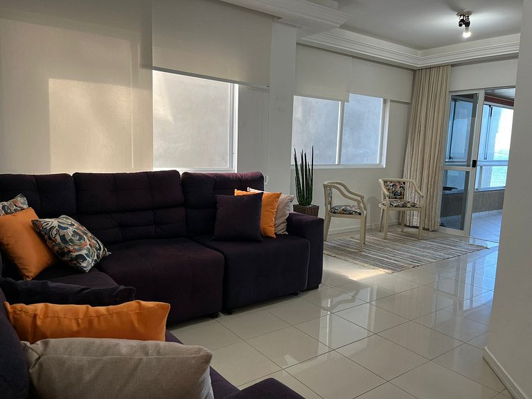 Apto Vista Mar e Acesso à Praia DNL0201