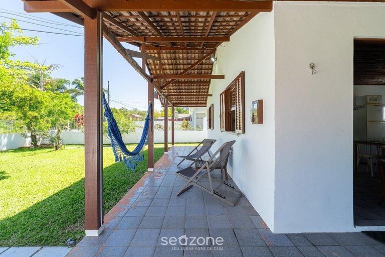 Casa c/ 2 Dormitorios a 650 m de la Playa ADU0440