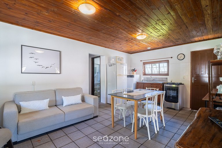 Casa c/ 2 Quartos a 650 m da Praia ADU0440