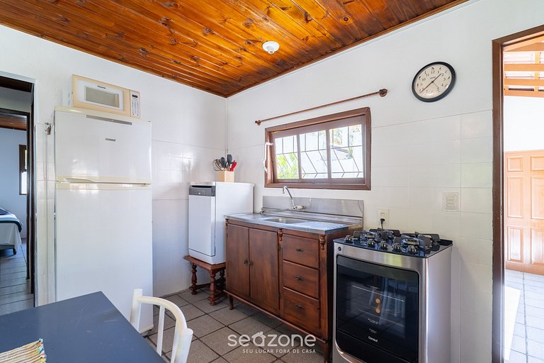 Casa c/ 2 Dormitorios a 650 m de la Playa ADU0440