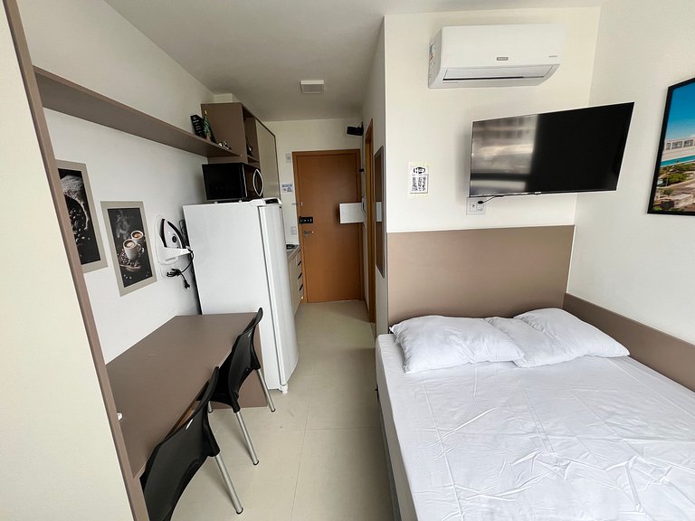 Studio Moderno a 160m do mar em prédio SAA0521