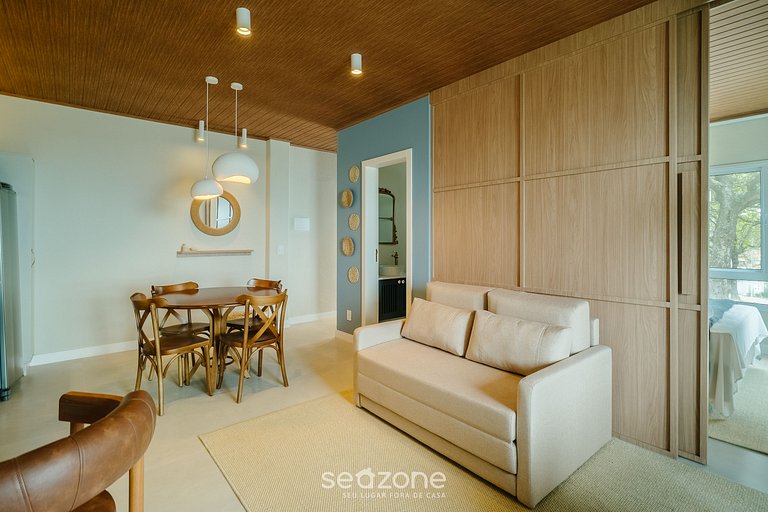 Apto em cond. a 50 m do mar FTS0001