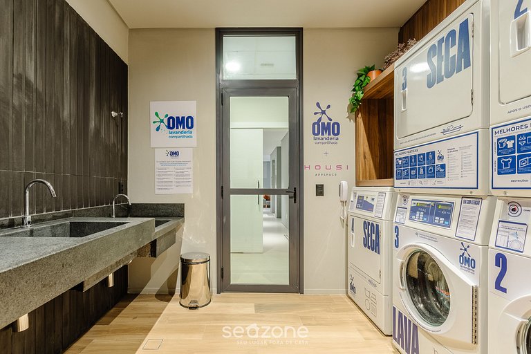 Studio em cond. c/ piscina e academia, SP HMC0101