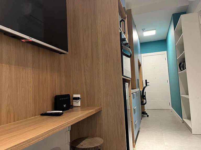 Studio en cond. c/ piscina y gimnasio, SP HMC0101