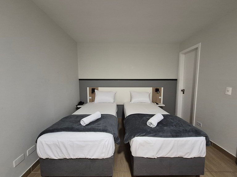 Studio c/ comodidades premium em Curitba UPP0606