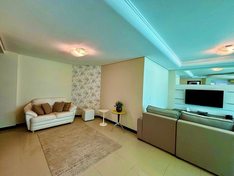 Apto c/ varanda gourmet à beira-mar RKR0502