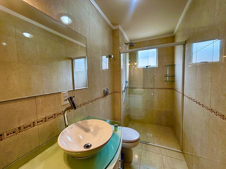 Apto c/ varanda gourmet à beira-mar RKR0502