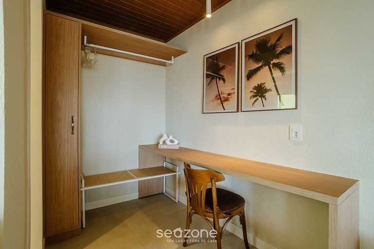 Estúdio em cond. a apenas 50 m do mar FTS0005