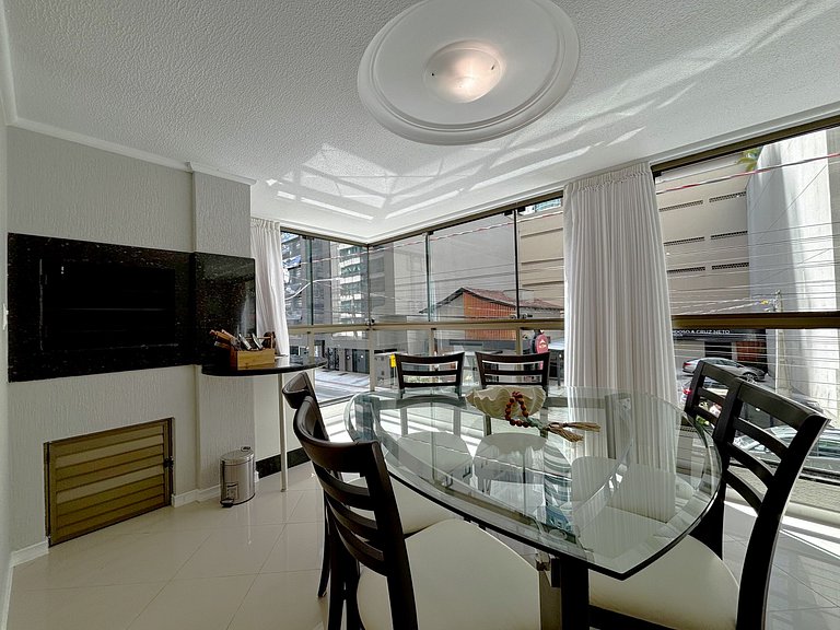 Apto c/ 3Q e churrasqueira a 400m da Praia PRS0101