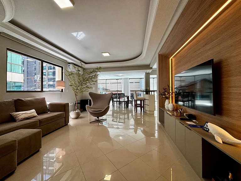 Apto c/ 3Q e churrasqueira a 400m da Praia PRS0101