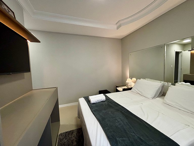 Apto c/ 3Q e churrasqueira a 400m da Praia PRS0101