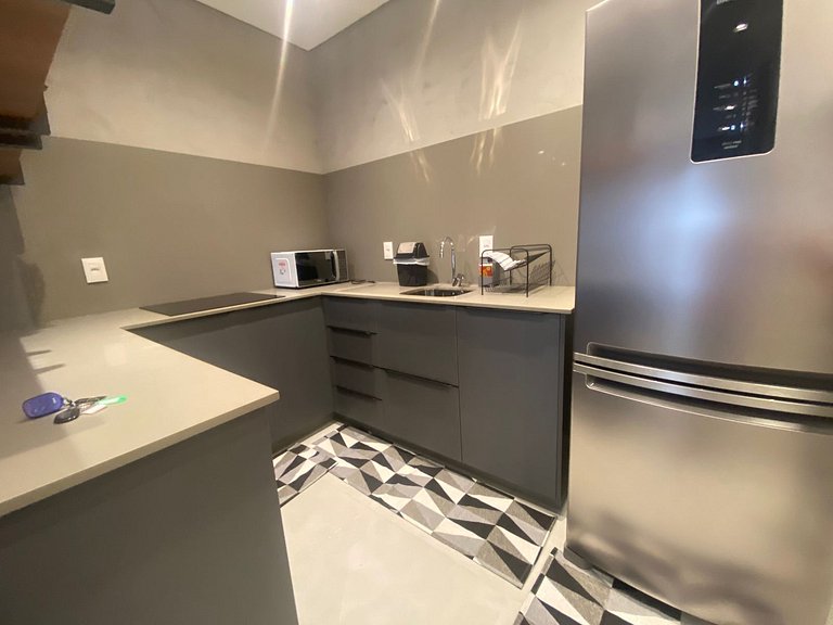 Apto em cond c/ piscina a 220 m do Praia FFS0608