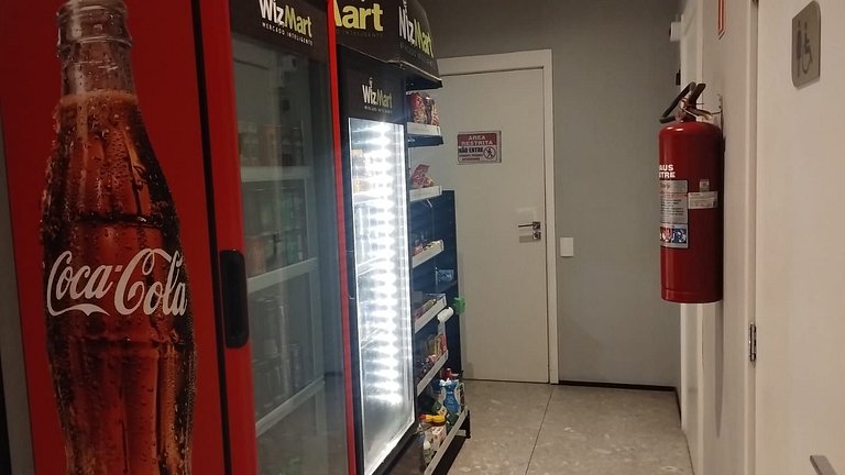 Estúdio Completo a 120 m do Metrô HMR0602