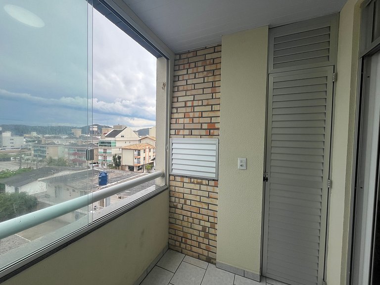 Apto c/ Churrasq. a 230m da Praia ZIO0301