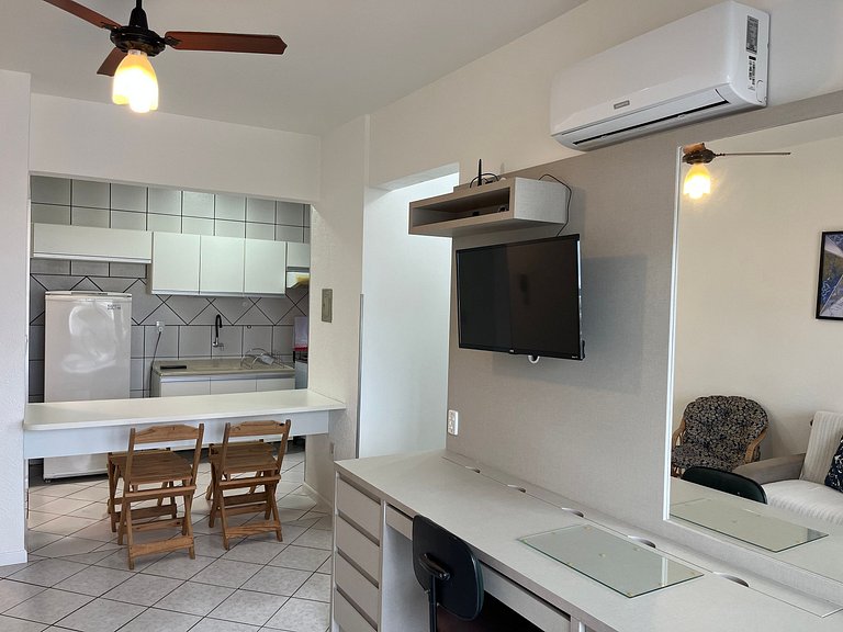 Apto c/ Churrasq. a 230m da Praia ZIO0301