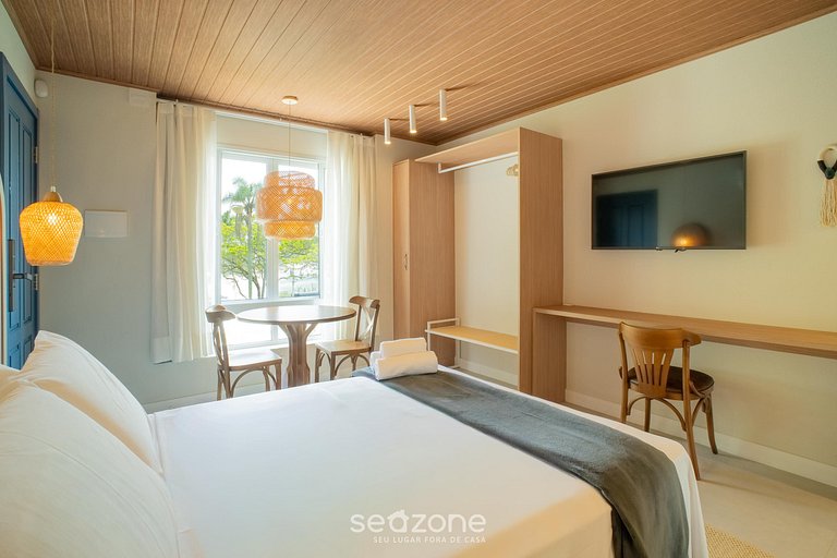 Studio em condomínio a apenas 50 m do mar FTS0007