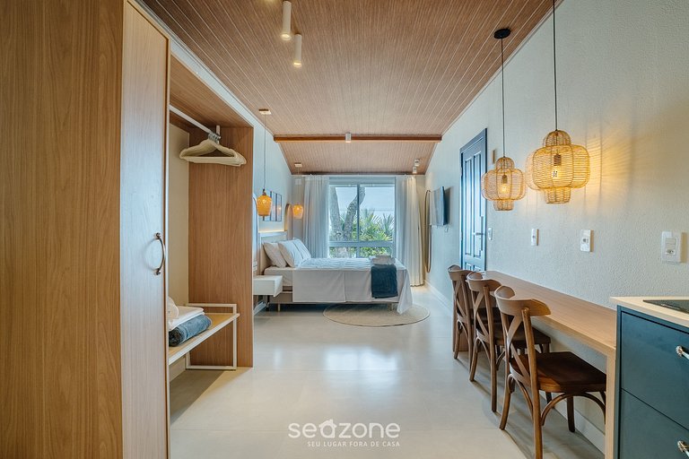 Studio em cond. a apenas 50 m do mar FTS0004