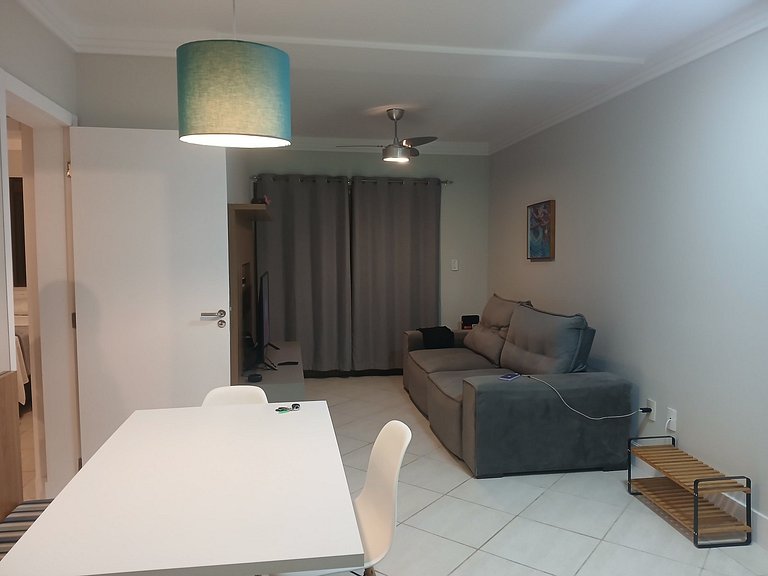 Apto em Cond. c/ Piscina e Acesso às Dunas POS0211