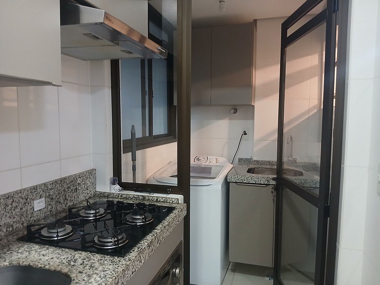 Apto em Cond. c/ Piscina e Acesso às Dunas POS0211