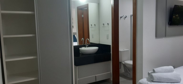 Casa 2 Suites en Cond. c/ Piscina MNT0058