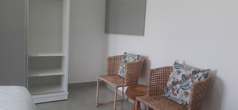 Casa 2 Suites en Cond. c/ Piscina MNT0058