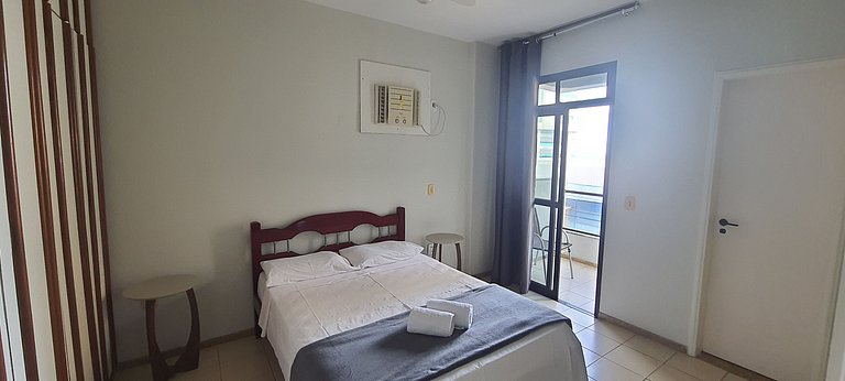 Apto 3QTs a 130 m da Praia do Morro GFT0101