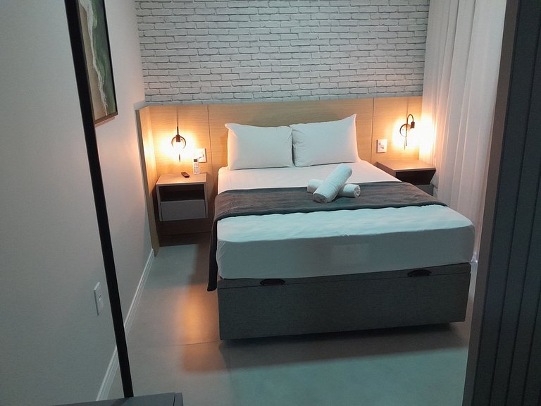 Apto c/ piscina perto da praia FFS0808