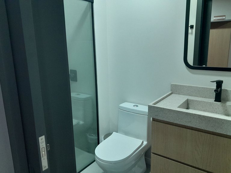 Apto c/ piscina perto da praia FFS0808