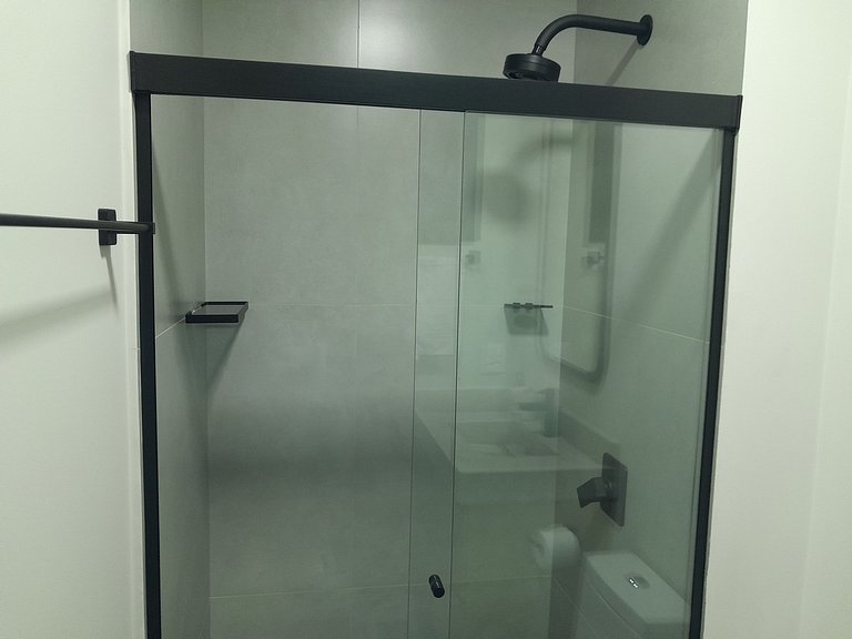 Apto c/ piscina perto da praia FFS0808