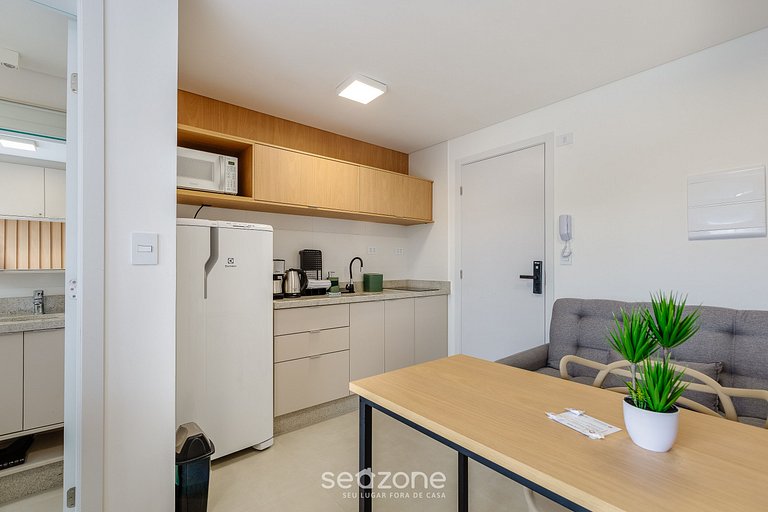 Studio completo em prédio c/ academia PLA0311