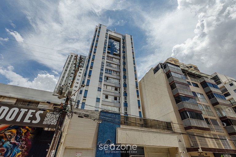 Apto c/ Churrasqueira e Jacuzzi CCG1403