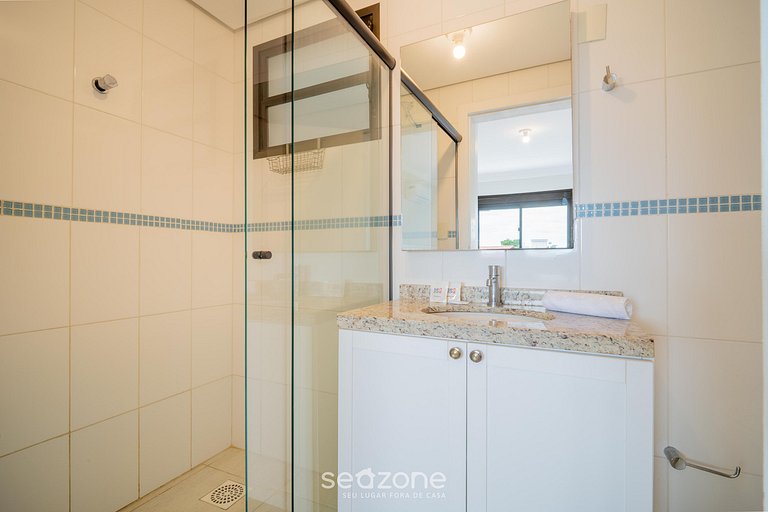 Apto em Cond. c/ Piscina e Acesso às Dunas ROH0211