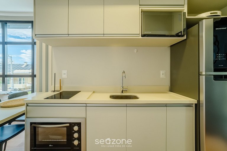 Estúdio em edf. c/ piscina, 550m da Praia LDU0101