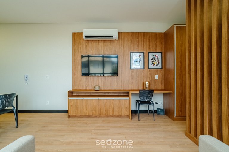 Estúdio em edf. c/ piscina, 550m da Praia LDU0101