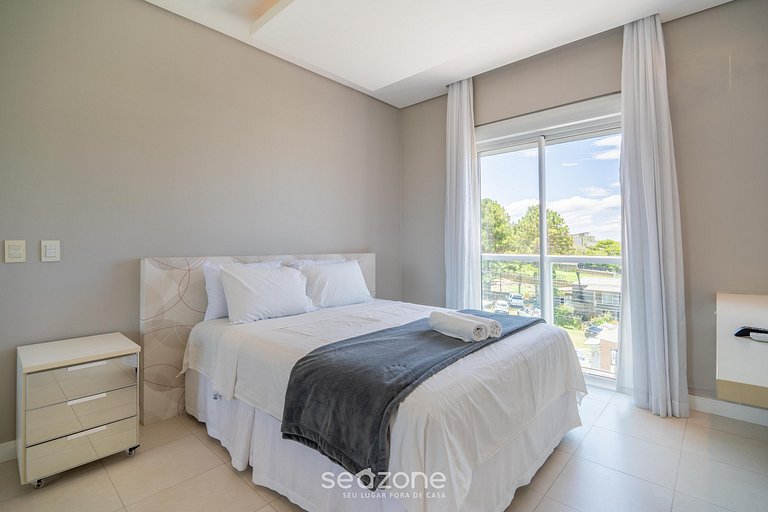 Apto Vista Mar em Condo Pé na Areia ASR0201